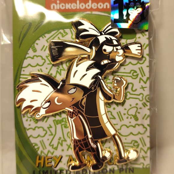 Hey Arnold and Helga Limited Edition Collectible Enamel Pin - Picture 1 of 3
